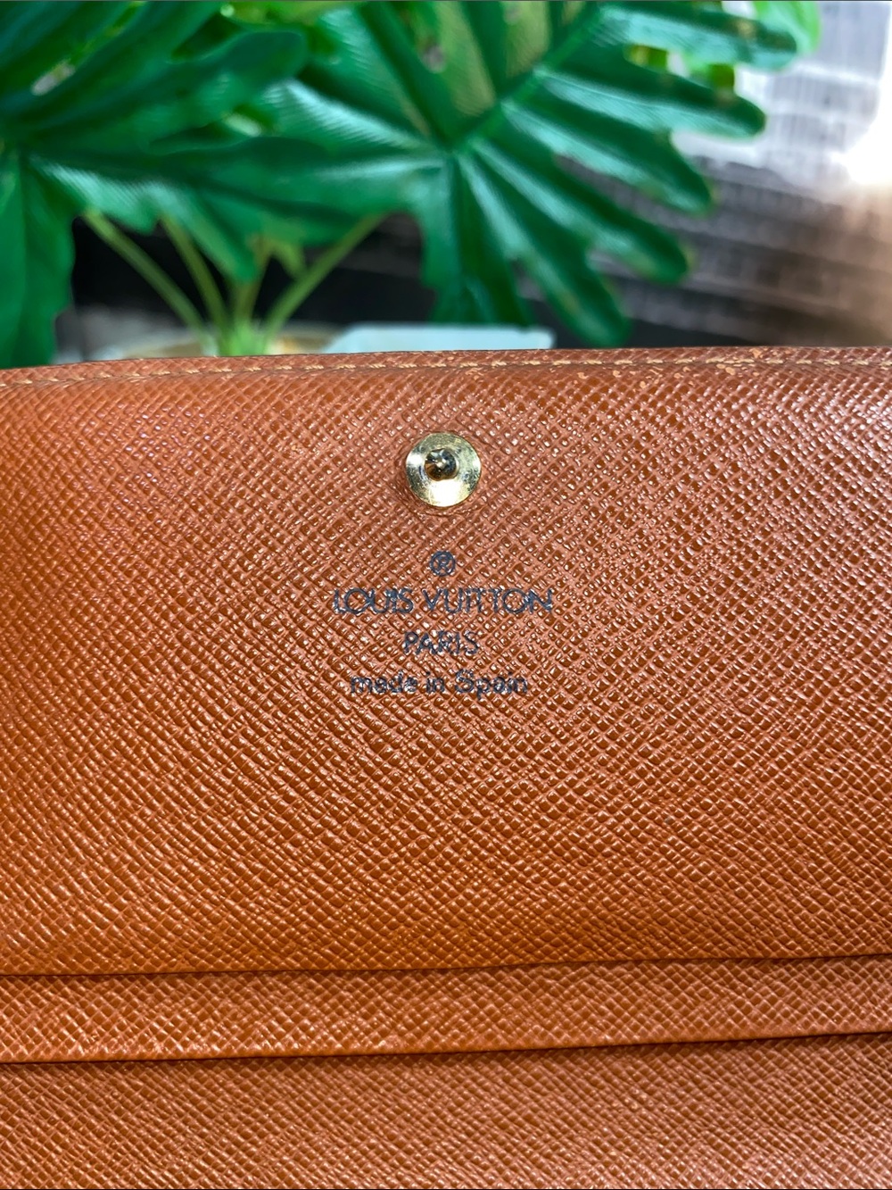 Authentic Louis Vuitton Monogram Bifold Zippy Wallet - Picture 10 of 15